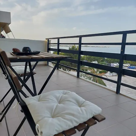 Eleni'S Seafront Apartment Artemida  Exterior foto