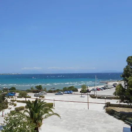 Eleni'S Seafront Apartment Artemida  Exterior foto